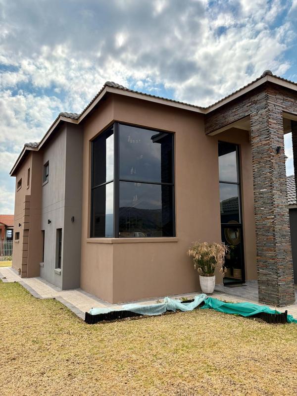 4 Bedroom Property for Sale in Hartbeespoort Rural North West